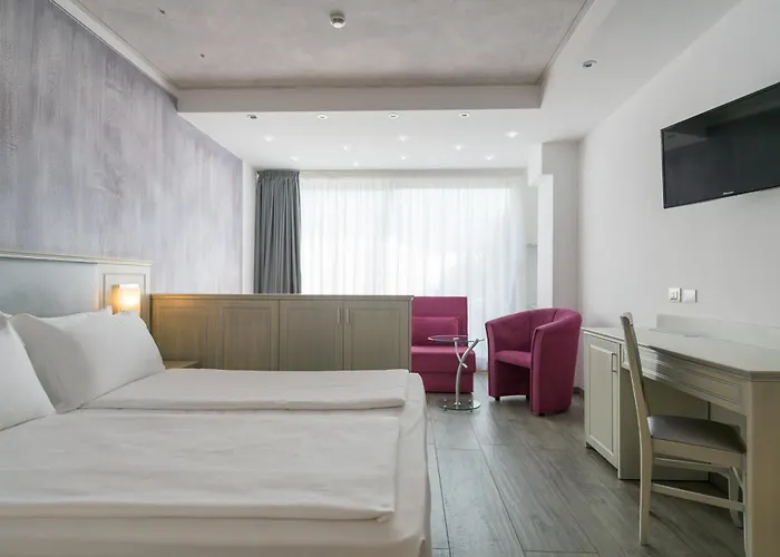 Garda - Adults Only 4*