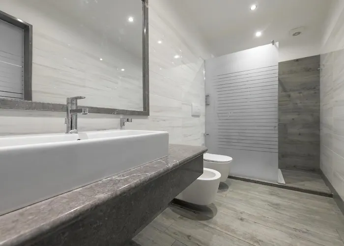 מלון Garda - Adults Only